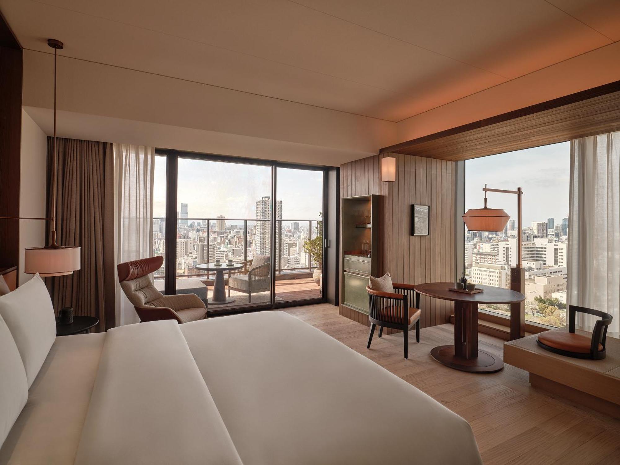 Patina Osaka Hotel Exterior photo